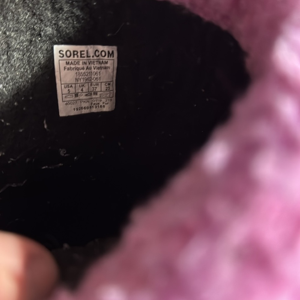 Sorel Woman’s Snow Boots - Picture 5 of 6